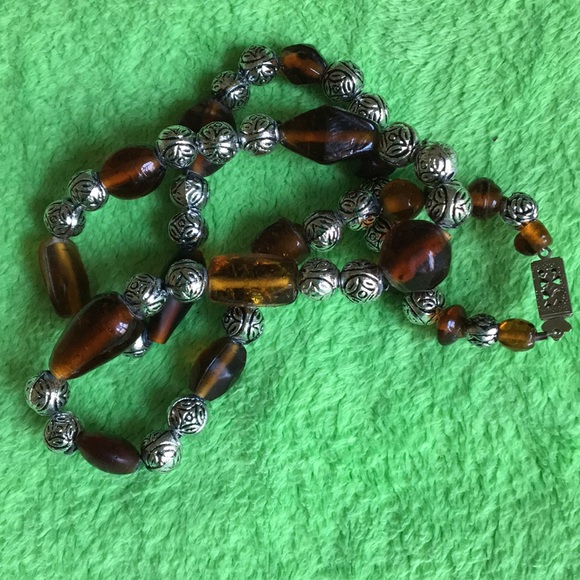 Necklace - Picture 4 of 8